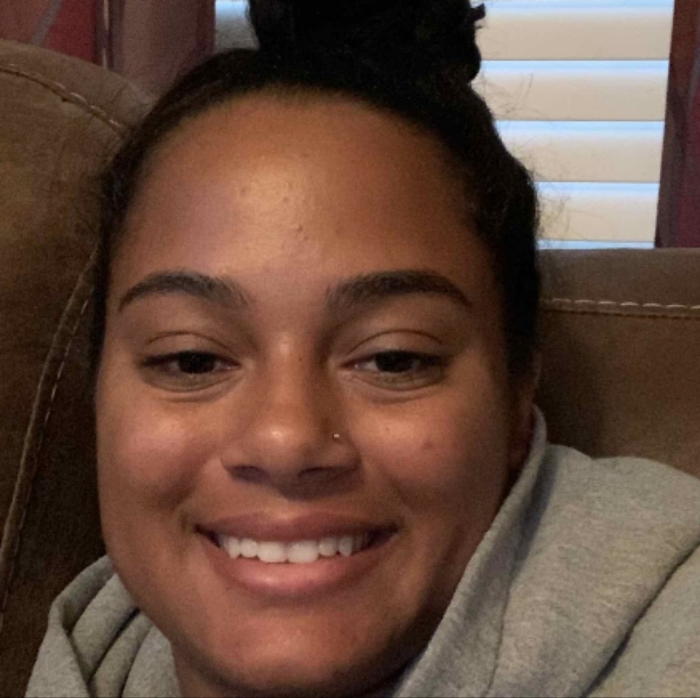 Meet your Posher, Briana serene
